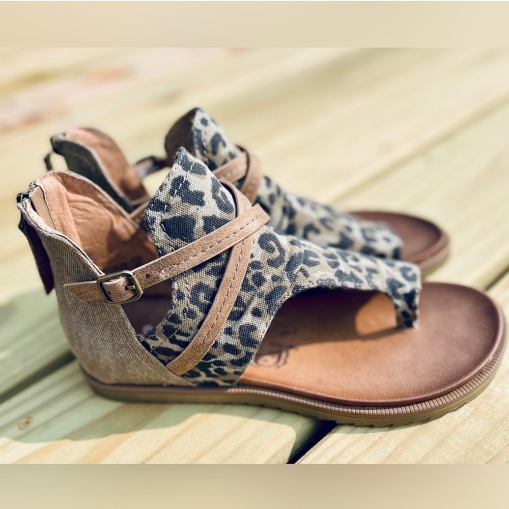 Leopard Print Sandals with Brown Straps